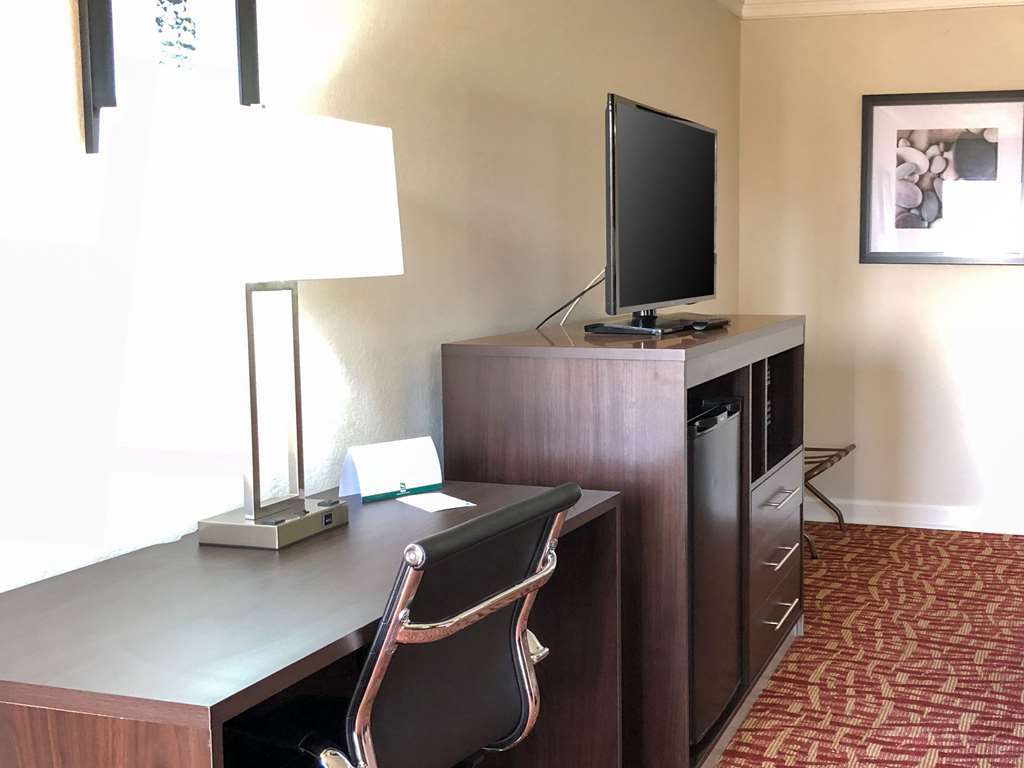 Quality Inn Forrest City I-40 Bilik gambar