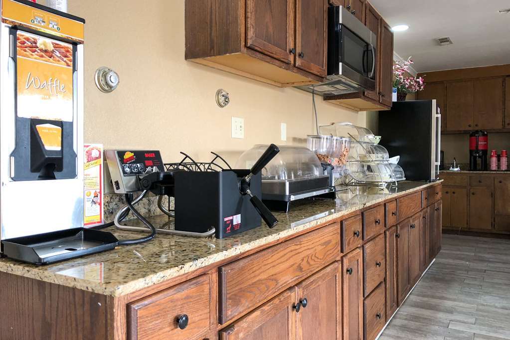 Quality Inn Forrest City I-40 Restoran gambar